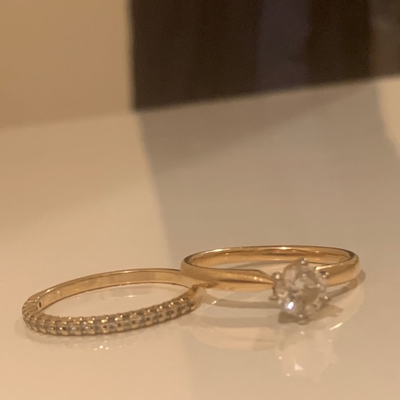 Diamond rings - Picture 3 of 6